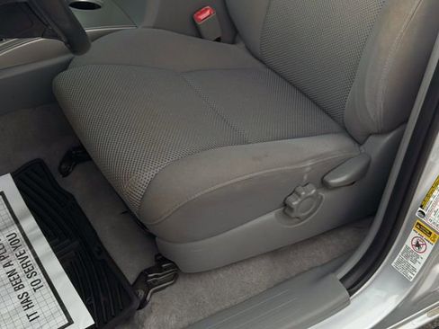 Used 2011 Toyota Tacoma PreRunner w/ TRD Sport Pkg RWD image 14