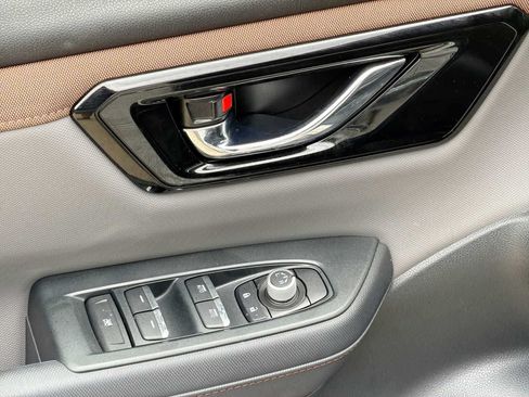 Certified 2025 Subaru Forester Sport AWD/4WD image 14