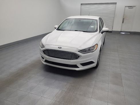 Used 2018 Ford Fusion S image 15