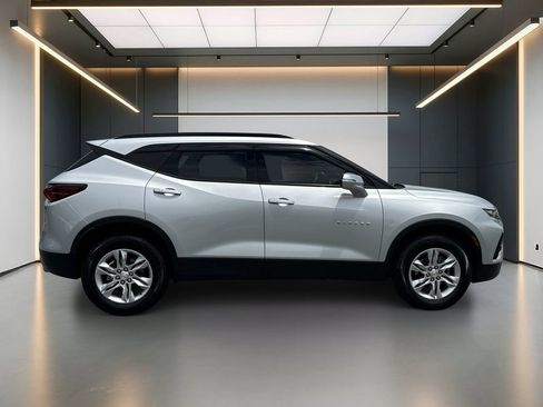 Used 2021 Chevrolet Blazer LT FWD image 7