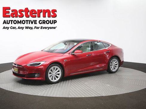Used 2018 Tesla Model S 100D AWD/4WD image 54