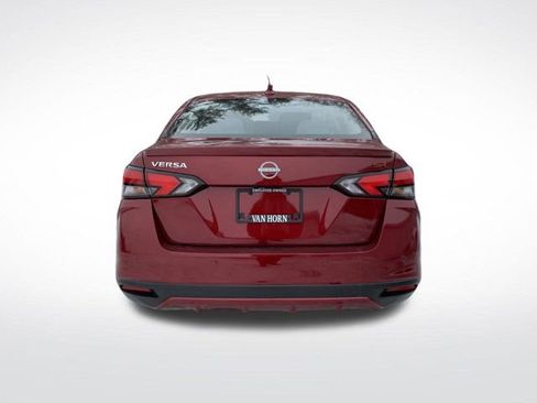 Certified 2025 Nissan Versa SR w/ Trunk Package image 12