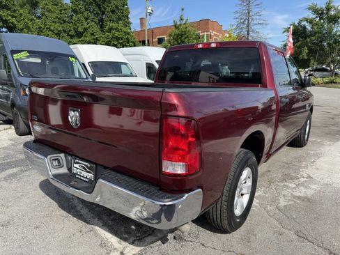 Used 2022 RAM 1500 Classic SLT RWD image 8
