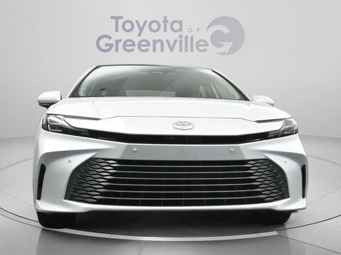 Used 2025 Toyota Camry XLE w/ Premium Plus Package FWD image 23
