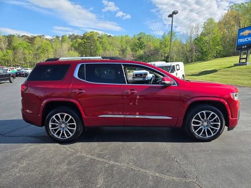 Used 2023 GMC Acadia Denali w/ Denali Technology Package AWD/4WD image 8