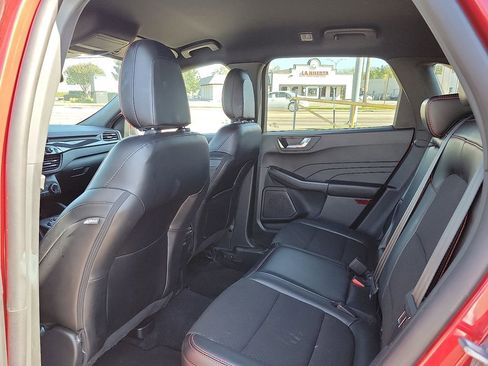 Used 2025 Ford Escape ST-Line Select image 9