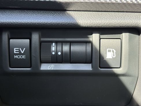 New 2026 Subaru Crosstrek 2.5i Limited AWD/4WD image 18