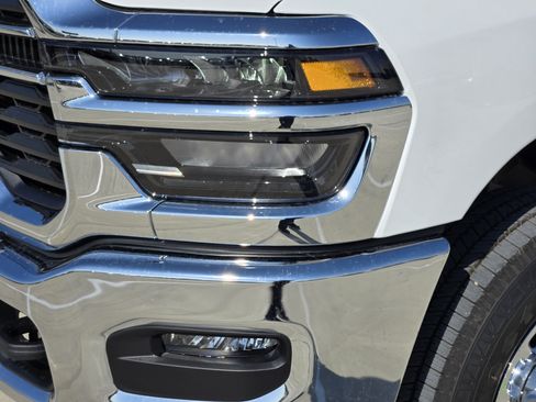 New 2026 RAM 2500 Tradesman w/ Chrome Appearance Group AWD/4WD image 7