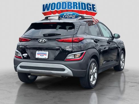 Used 2023 Hyundai Kona SEL image 4
