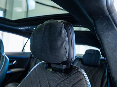 Used 2023 Mercedes-Benz EQS 580 4MATIC Sedan image 41