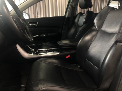 Used 2019 Acura TLX w/ Technology Package image 9