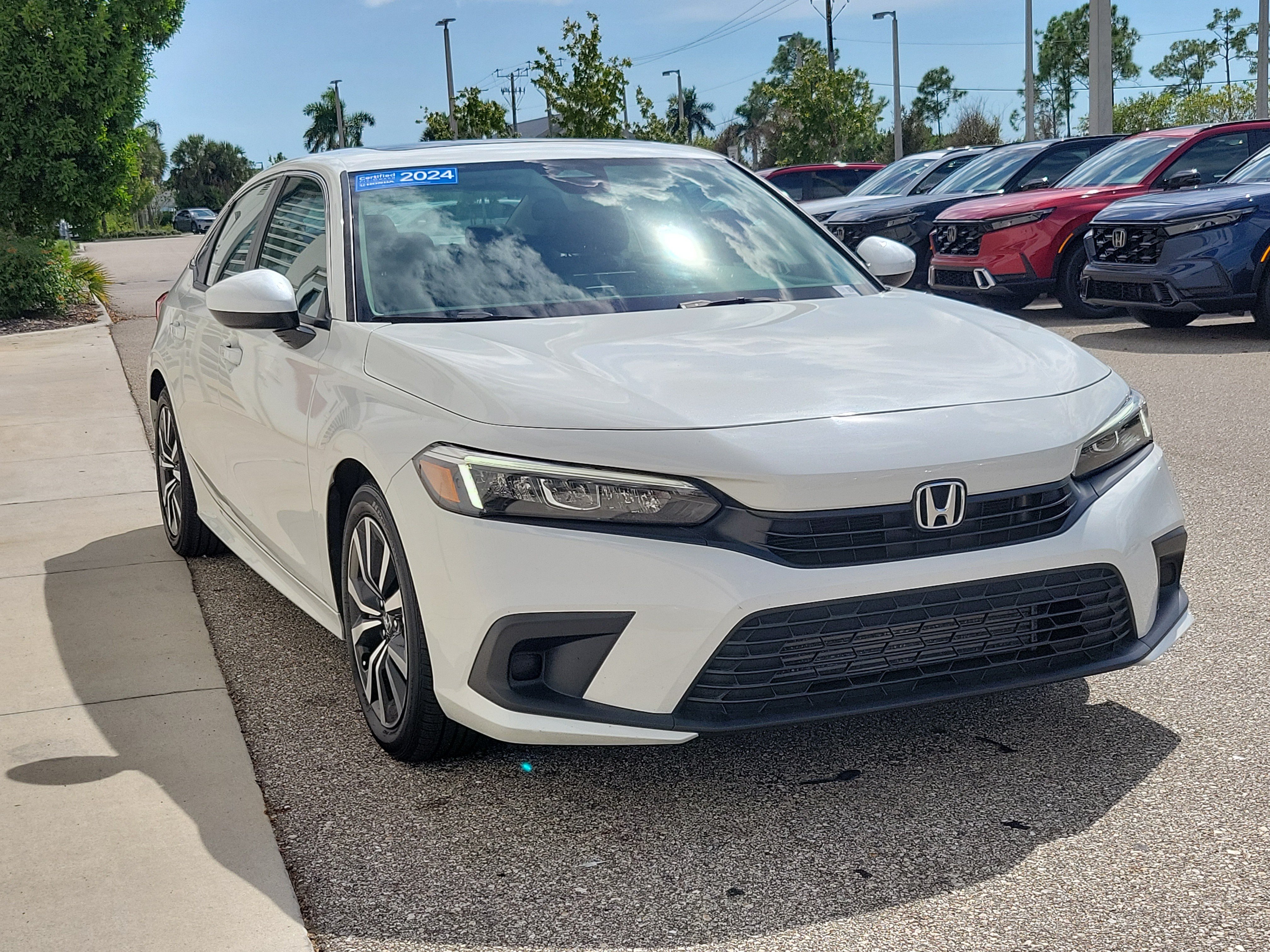 Used 2024 Honda Civic EX image 1