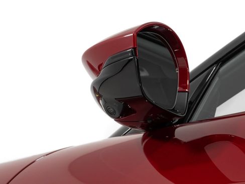 Used 2025 Ferrari 12Cilindri RWD image 18