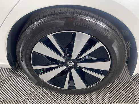 Used 2021 Nissan Altima 2.5 SL FWD image 34