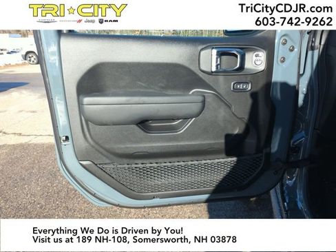 New 2026 Jeep Wrangler Unlimited Rubicon image 10