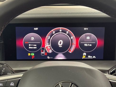 New 2026 Volkswagen Tiguan SE R-Line AWD/4WD image 23