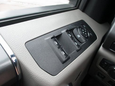 Used 2019 Ford F150 XLT w/ Equipment Group 302A Luxury image 25