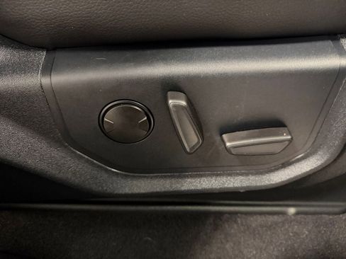 Used 2021 Ford F250 Lariat image 21