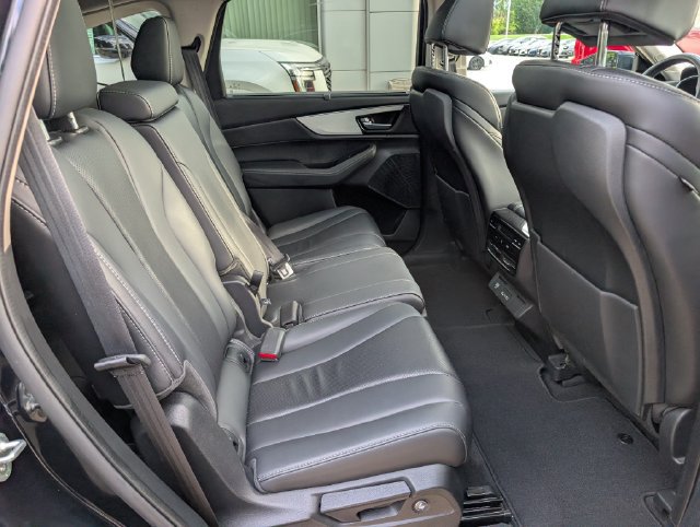 Used 2023 Acura MDX w/ Technology Package AWD/4WD image 12