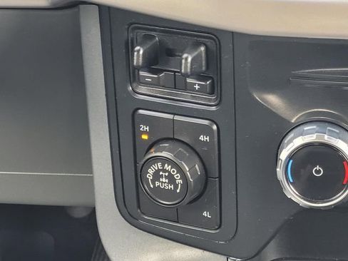 Used 2022 Ford F150 XLT w/ Equipment Group 302A High image 26