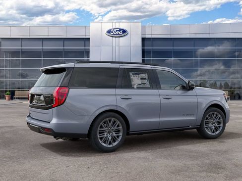 New 2027 Ford Expedition Platinum w/ Stealth Appearance Package AWD/4WD image 6