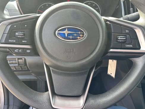 Used 2017 Subaru Impreza 2.0i AWD/4WD image 19