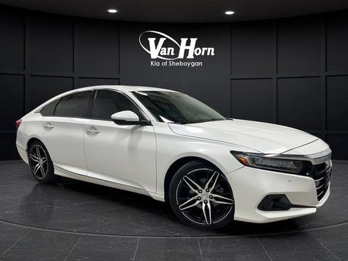 Used 2021 Honda Accord Touring image 1