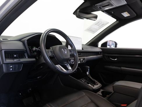 Used 2025 Honda CR-V Sport-L image 17