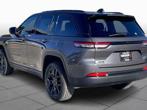 New 2025 Jeep Grand Cherokee Limited w/ Trailer Tow Package image 12