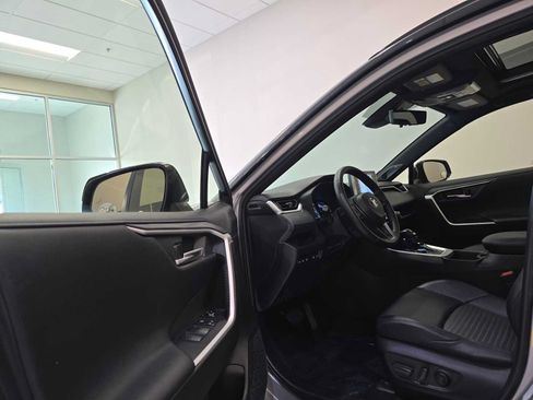 Certified 2021 Toyota RAV4 XSE AWD/4WD image 23