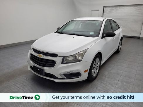 Used 2015 Chevrolet Cruze LS image 1