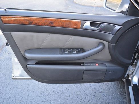 Used 2004 Audi allroad 2.7T image 12