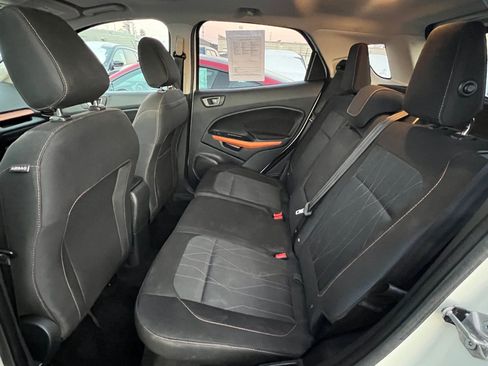 Used 2021 Ford EcoSport SE w/ SE Appearance Package image 13
