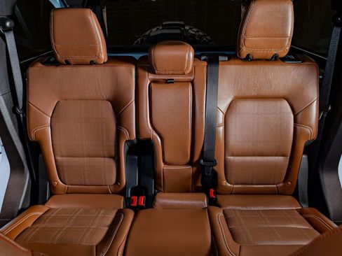 Used 2024 Ford Bronco Heritage Edition image 26