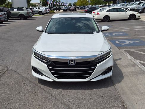 Used 2022 Honda Accord Touring image 12