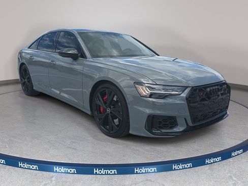 Used 2025 Audi S6 Prestige AWD/4WD image 4