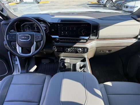 Used 2024 GMC Sierra 1500 SLT w/ SLT Premium Plus Package image 16