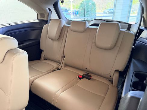 Used 2018 Honda Odyssey Elite image 21