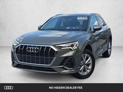 Certified 2025 Audi Q3 2.0T Premium w/ Convenience Package