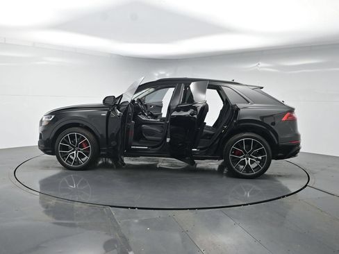 Used 2020 Audi Q8 Premium Plus w/ Premium Plus Package AWD/4WD image 44