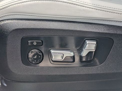 Used 2025 BMW X5 xDrive40i AWD/4WD image 19