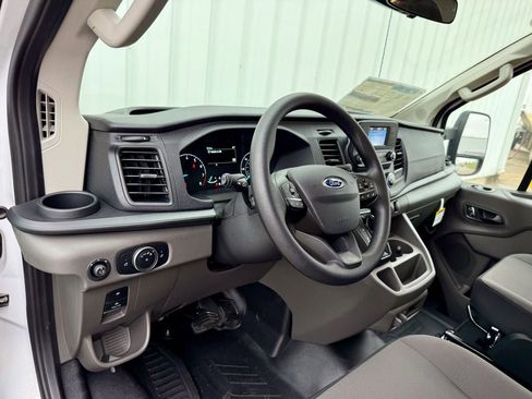 New 2025 Ford Transit 250 Low Roof w/ Load Area Protection Package RWD image 9