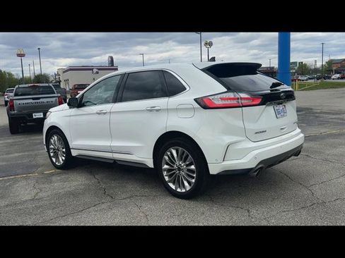 Used 2020 Ford Edge Titanium w/ Equipment Group 301A AWD/4WD image 30