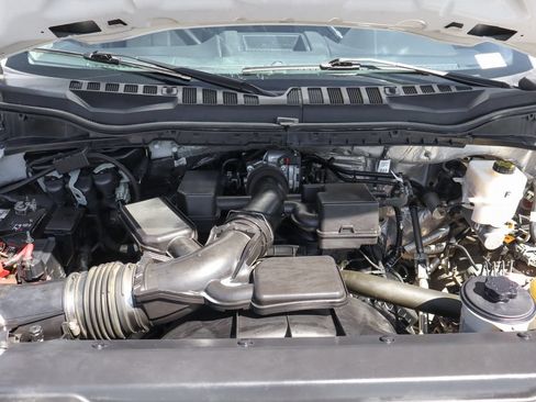 Used 2022 Ford F350 XL w/ Power Equipment Group RWD image 14