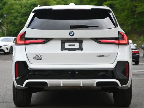 Used 2025 BMW X1 xDrive28i AWD/4WD image 7