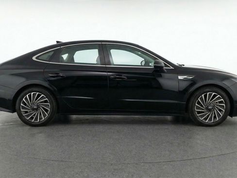Used 2025 Hyundai Sonata SEL FWD image 11