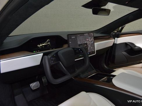 Used 2022 Tesla Model S Plaid AWD/4WD image 9