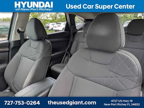 Certified 2024 Hyundai Tucson SE FWD image 7