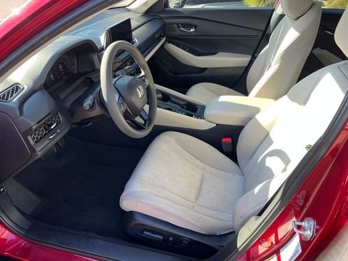 Certified 2023 Honda Accord EX image 3