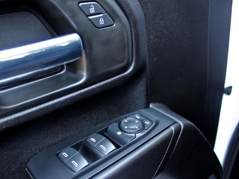 Used 2024 Chevrolet Silverado 2500 Custom w/ Custom Convenience Package image 29